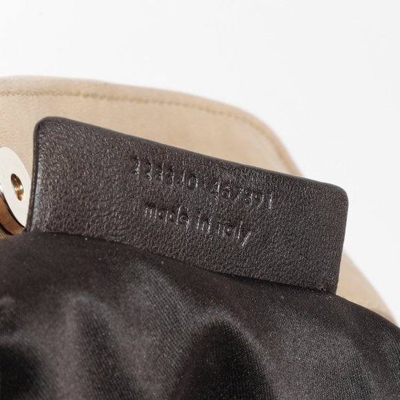 *SOLD* Yves Saint Laurent Beige Roady Hobo Bag - Picture 11 of 11